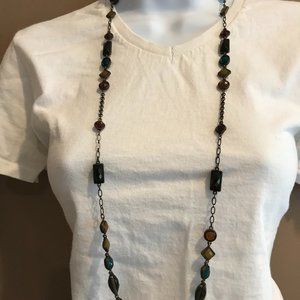 ladies Antique looking necklace